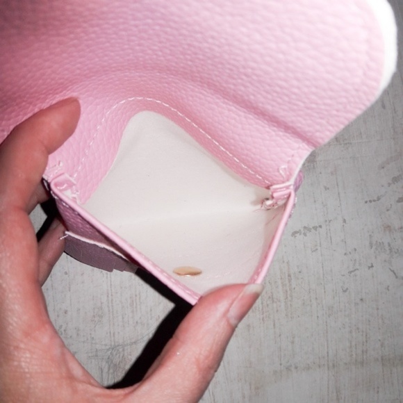 Girly Fringed Pink Cat Vegan Cross Body Purse - Picture 6 of 6